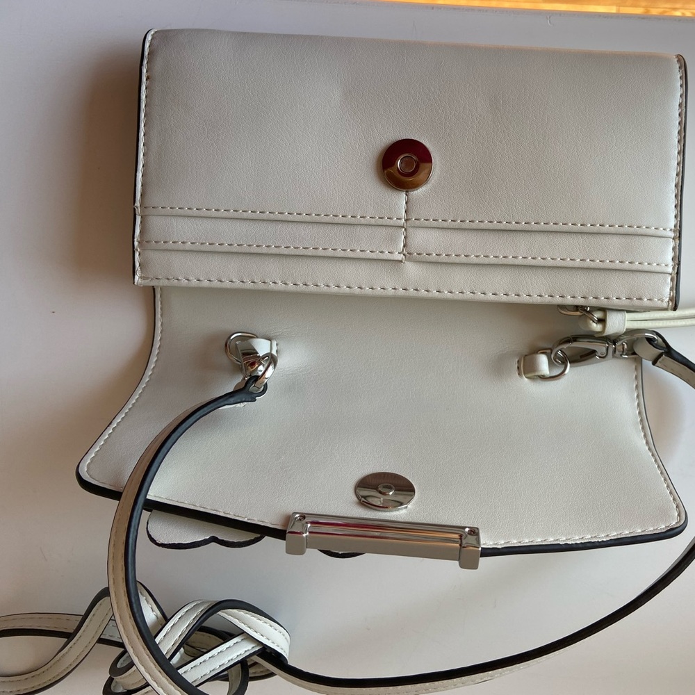 NEW White Ivanka Trump crossbody purse. - Picture 2 of 3